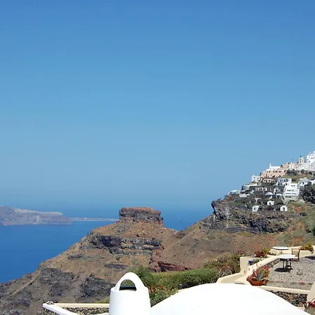Villa Magnificent Santorini 3 Bedrooms Royal Beautiful Caldera View With 2 Outdoor Hot Tubs