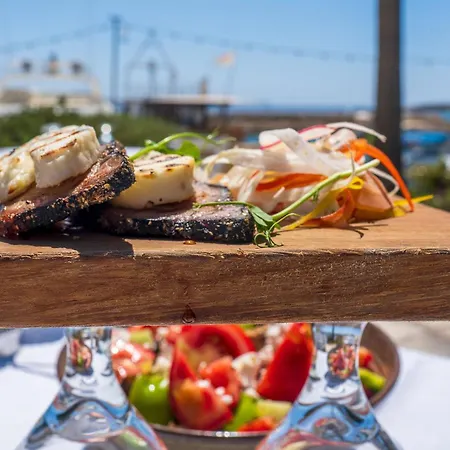 Magnificent Santorini 3 Bedrooms Royal Beautiful Caldera View Villa *