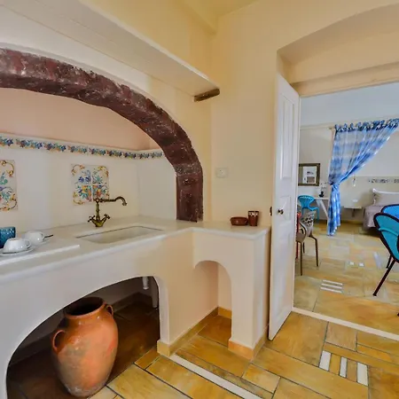 Villa Magnificent Santorini 3 Bedrooms Royal Beautiful Caldera View